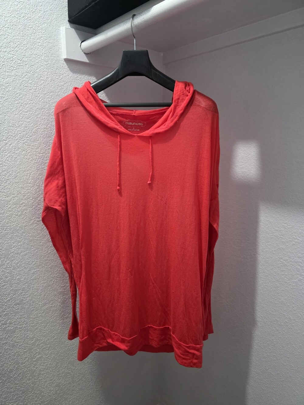 Women's Maurices L thin Long Sleeve With Hood
